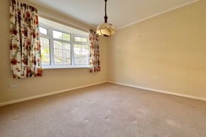 Dining Room- click for photo gallery